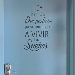 Meet your Posher, Rosalio